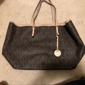 Michael Kors Large Jet Set Tote